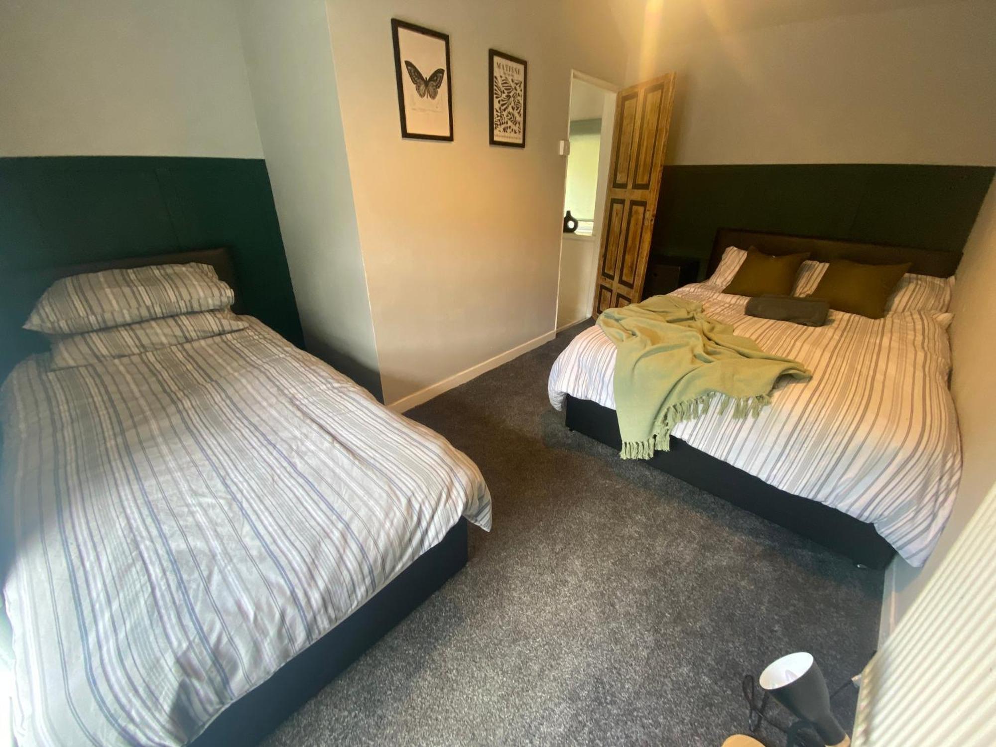 Llwynypia Mountain View Two Bedroom מראה חיצוני תמונה